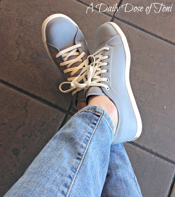 Reebok Tennis Shoes